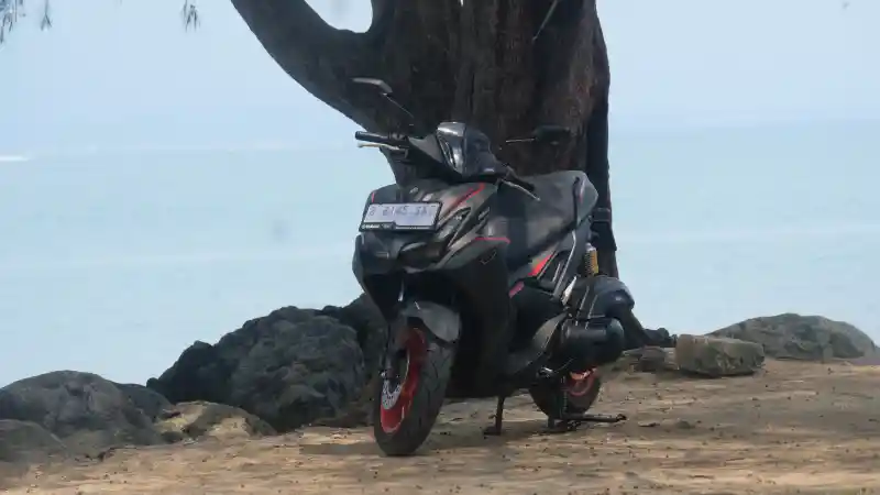 Harga Yamaha Aerox Alpha 2025: Pilih Varian Sesuai Budgetmu