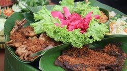 7 Tempat Makan Murah di Lembang: Ideal untuk Liburan Keluarga