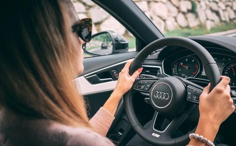 Apa Itu Body Roll Mobil dan Mengapa Mengganggu?