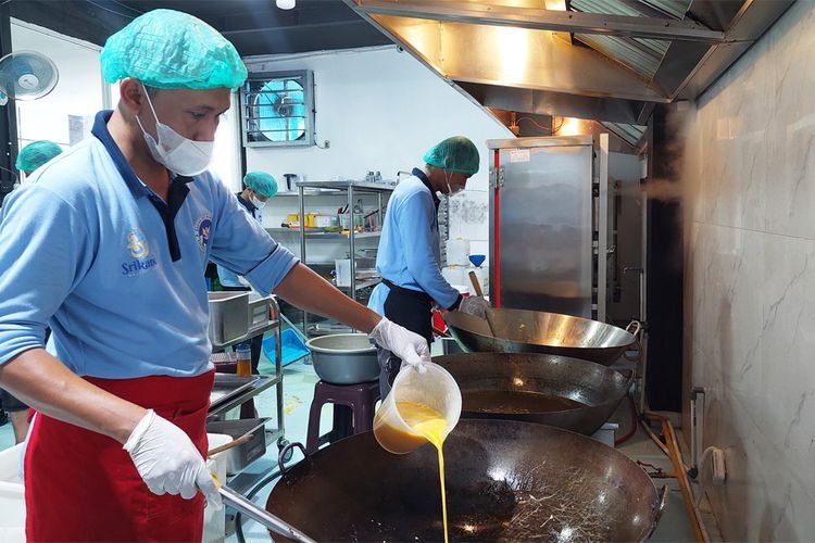 Kunjungi Dapur Tersembunyi di Balik 3.838 Porsi MBG Harian