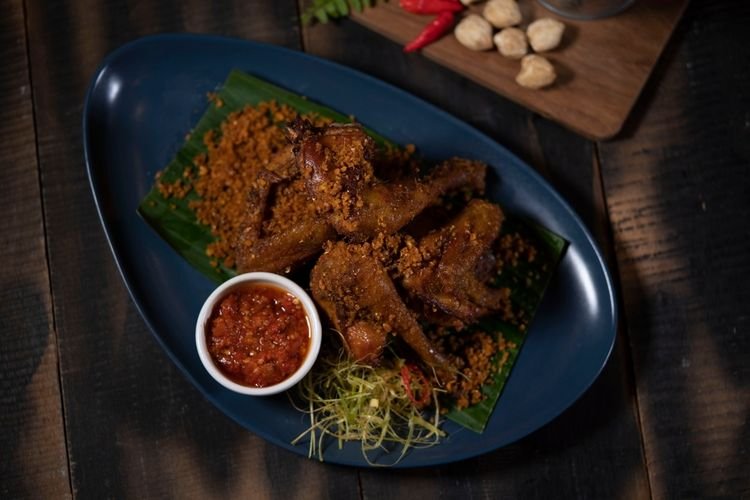 Resep Ayam Ungkep Gurih, Bumbu Meresap dengan Bahan Sederhana
