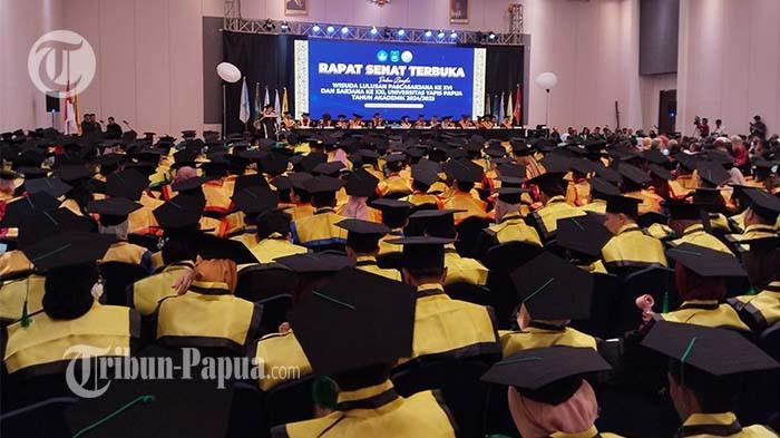 Rektor Uniyap Mabuai Dorong Sarjana Jadi Pionir Digital dan Pengembang Ekonomi Papua