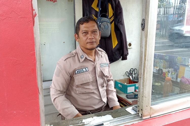 Tarif Parkir Rp4.000, Banyak Pekerja Titip Kendaraan di Ruko Bona Indah