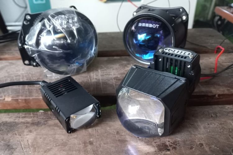 Perbedaan Lampu Projie, HID, LED, dan Bi-LED