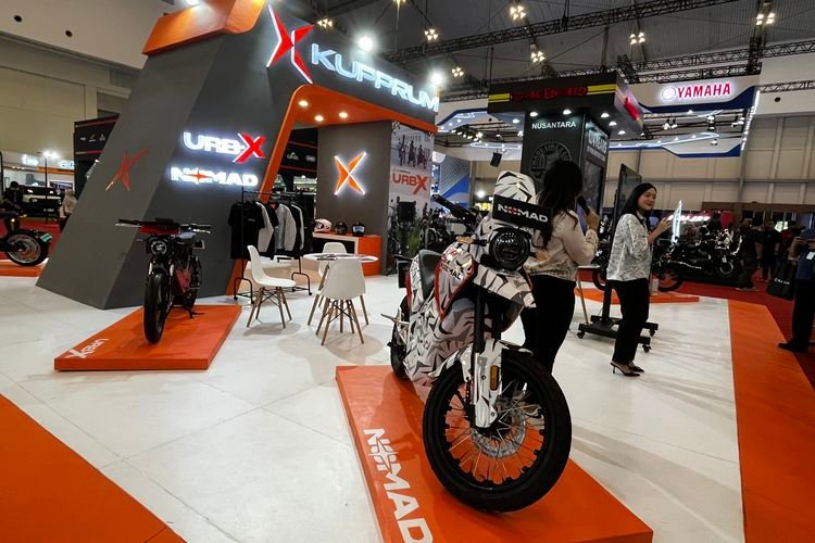 Analisis Penjualan Motor vs LCGC 2025: Perubahan Kebiasaan Konsumen