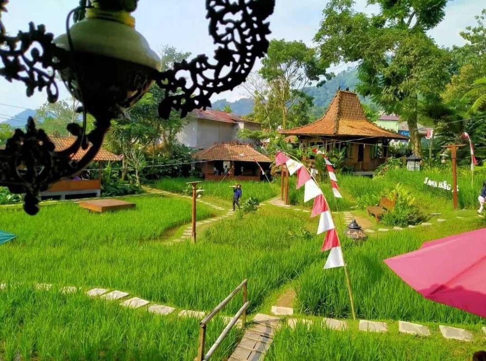 7 Tempat Kuliner Terdekat di Sentul, Menu Beragam dan Lezat