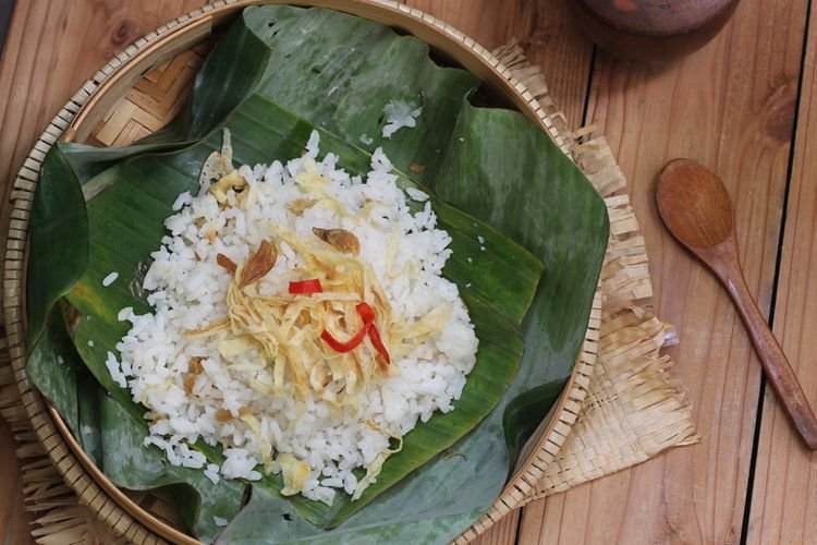 Resep Nasi Uduk Harum Seharian dengan 3 Bumbu Sederhana