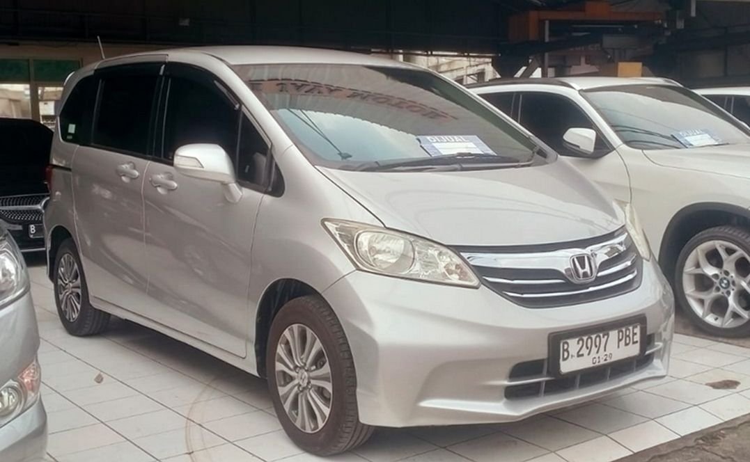 Tak Sangka, Harga Honda Freed 2012 Bekas Cuma Segini, Murah!