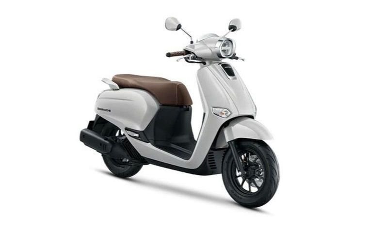 Empat Motor Honda Serupa Vespa, Desain Retro dengan Teknologi Canggih