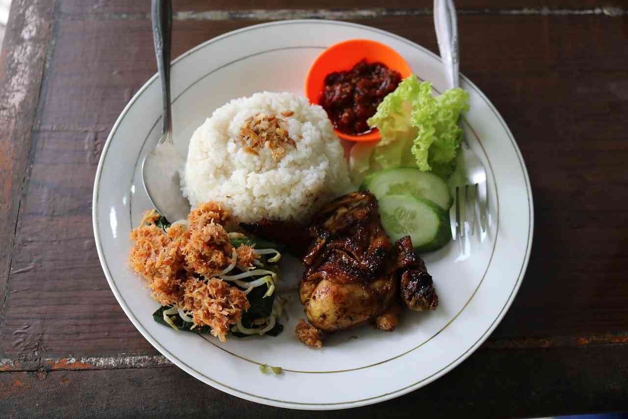 Makanan Bergizi Gratis, Apakah Pangan Lokal Jadi Favorit di Meja Anak?
