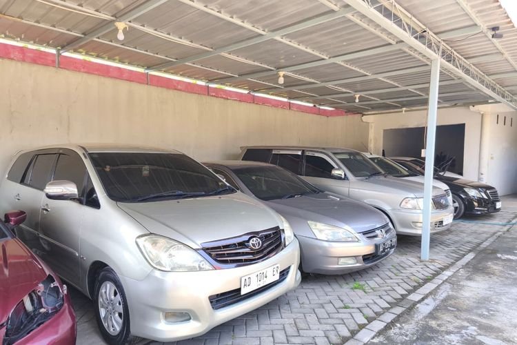 Tips Membeli Mobil Bekas Agar Mudah Dijual Kembali