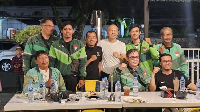 Bisakah Anda Menyambung Ekor Anjing Dewasa?