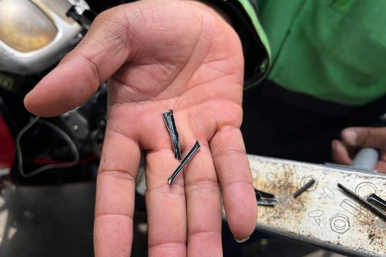 Ranjau Paku: Ancaman Mengancam Pengendara Jakarta