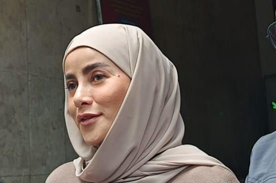 Innalillahi, Ibunda Olla Ramlan Meninggal Dunia