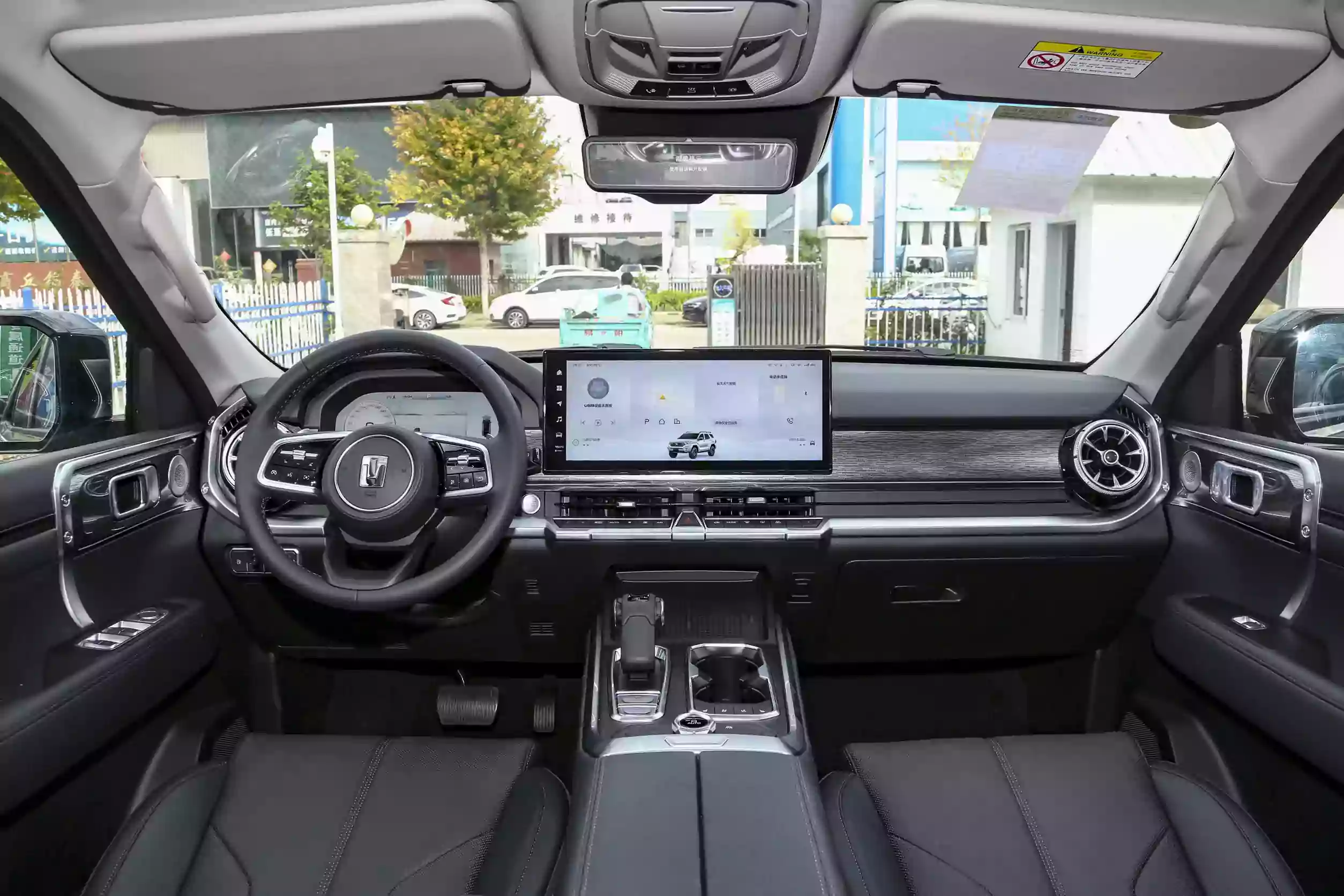 GWM Tank 400 Hi4: SUV Mecha Baru Hadir di 178 Kota, Gabungkan Kemampuan Off-road dan Navigasi Otonom!