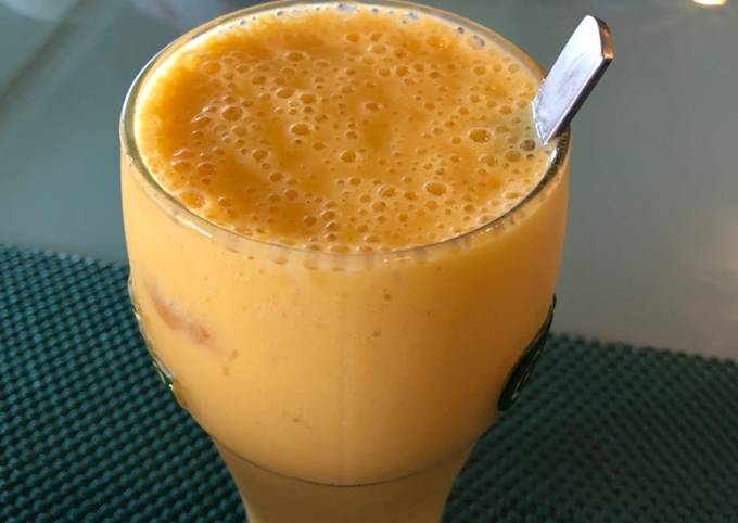 Resep Smoothie Pisang Sehat dengan Susu dan Yogurt
